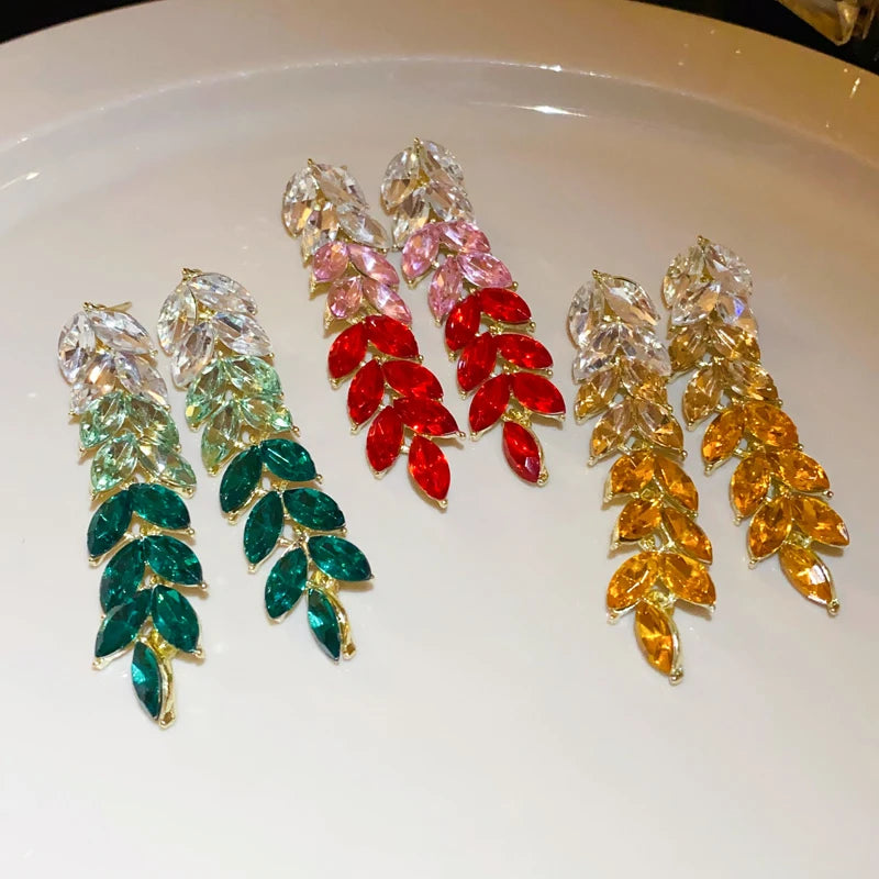 Vintage Full Rhinestone Women's Earrings Luxury Leaf Shaped Palace Earrings European And American Ear Jewelry For Party Wedding