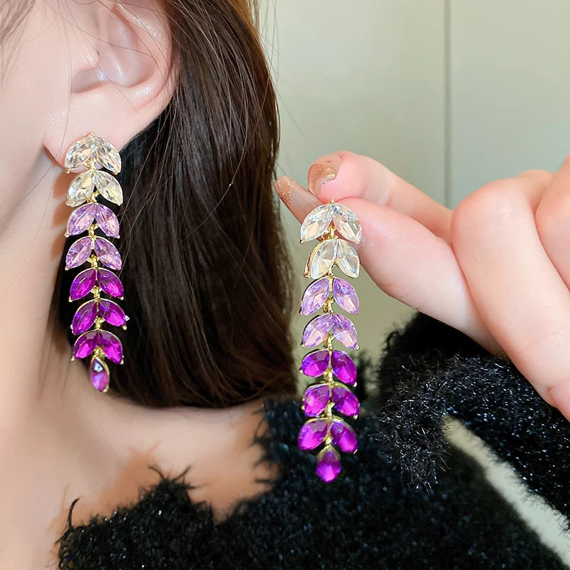 Vintage Full Rhinestone Women's Earrings Luxury Leaf Shaped Palace Earrings European And American Ear Jewelry For Party Wedding